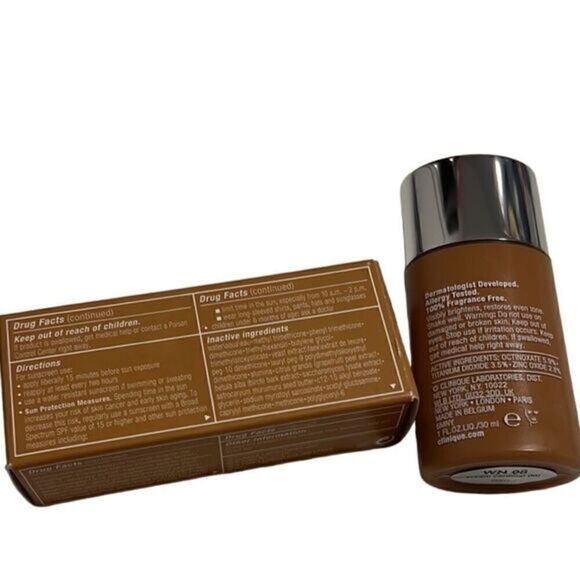 Clinique Even Better Evens & Corrects SPF 15 Makeup NIB - Picture 2 of 6